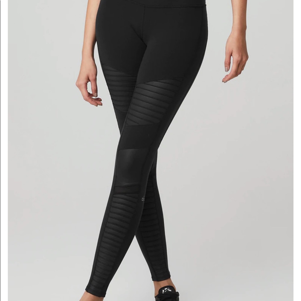 ALO YOGA Leggings